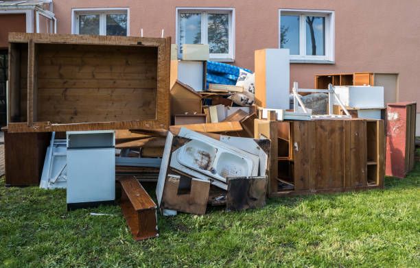 Best Yard Waste Removal  in Saratoga, CA