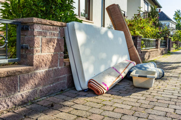 Best Mattress Removal Service  in Saratoga, CA